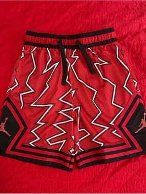 Jordan Men’s Red and Black Lightning Graphic Basketball Shorts